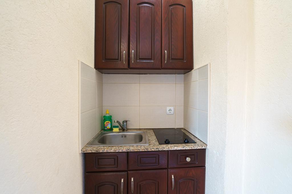 Apartments Lora Bar Zewnętrze zdjęcie